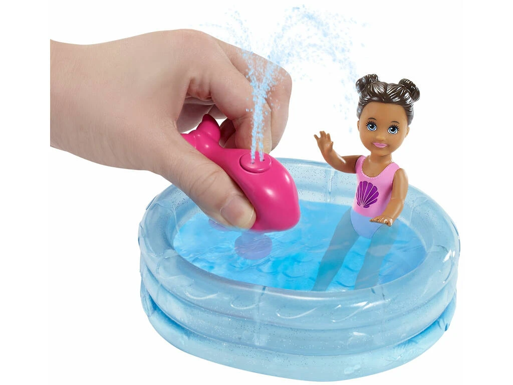 Barbie Skipper Con Piscina Y Niña Mattel GRP39 6 Barbie Skipper Con Piscina Y Niña Mattel GRP39 - Imagen 4