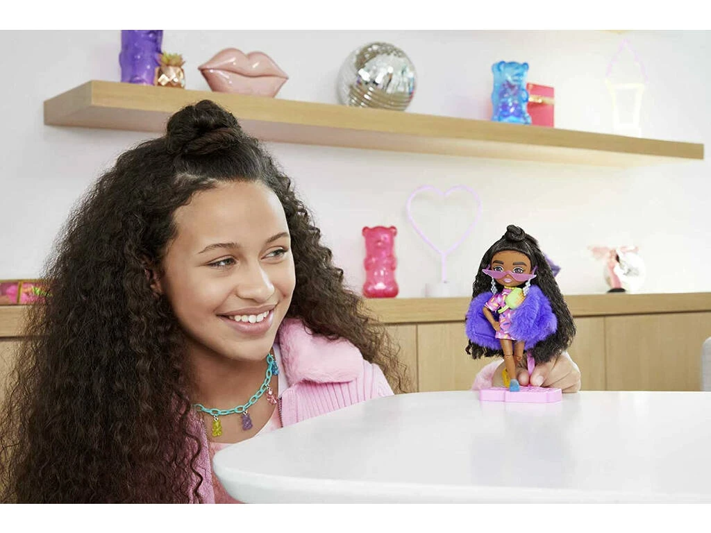 Barbie Extra Mini Vestido Estampado Mattel HGP63 8 Barbie Extra Mini Vestido Estampado Mattel HGP63 - Imagen 6