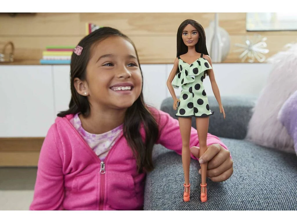 Barbie Fashionista Vestido Asimétrico Mattel HJR99 9 Barbie Fashionista Vestido Asimétrico Mattel HJR99 - Imagen 7