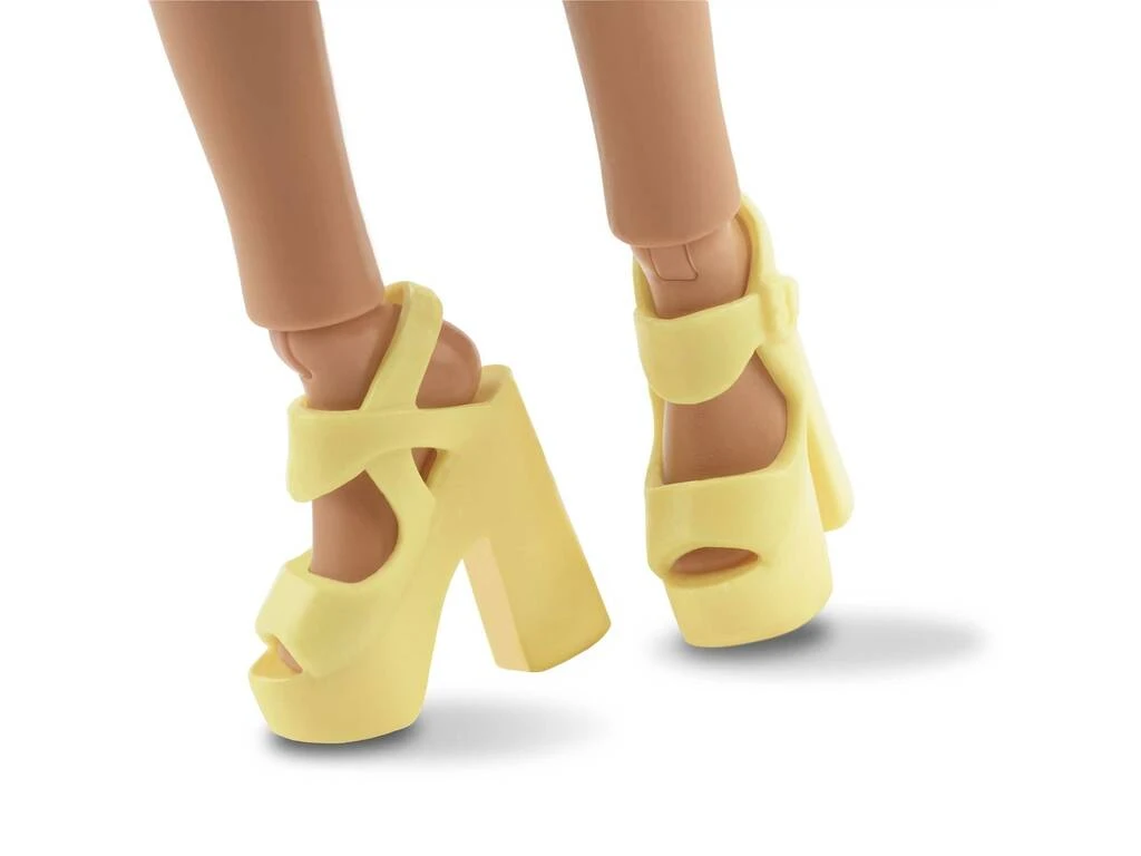 Barbie Signature Looks Muñeca Barbie Vestido Largo Mattel HJW82 8 Barbie Signature Looks Muñeca Barbie Vestido Largo Mattel HJW82 - Imagen 6